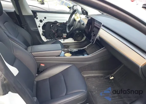 2020 Tesla Model 3 Standard Range Plus Rear-Wheel Drive/Standard Range Rear-Wheel Drive from USA, damaged, VIN 5YJ3E1EA8LF658774